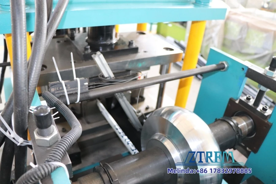 Rain Water Half Round Gutter Roll Forming Machine - gutter machine 15 1789702359 OIYV
